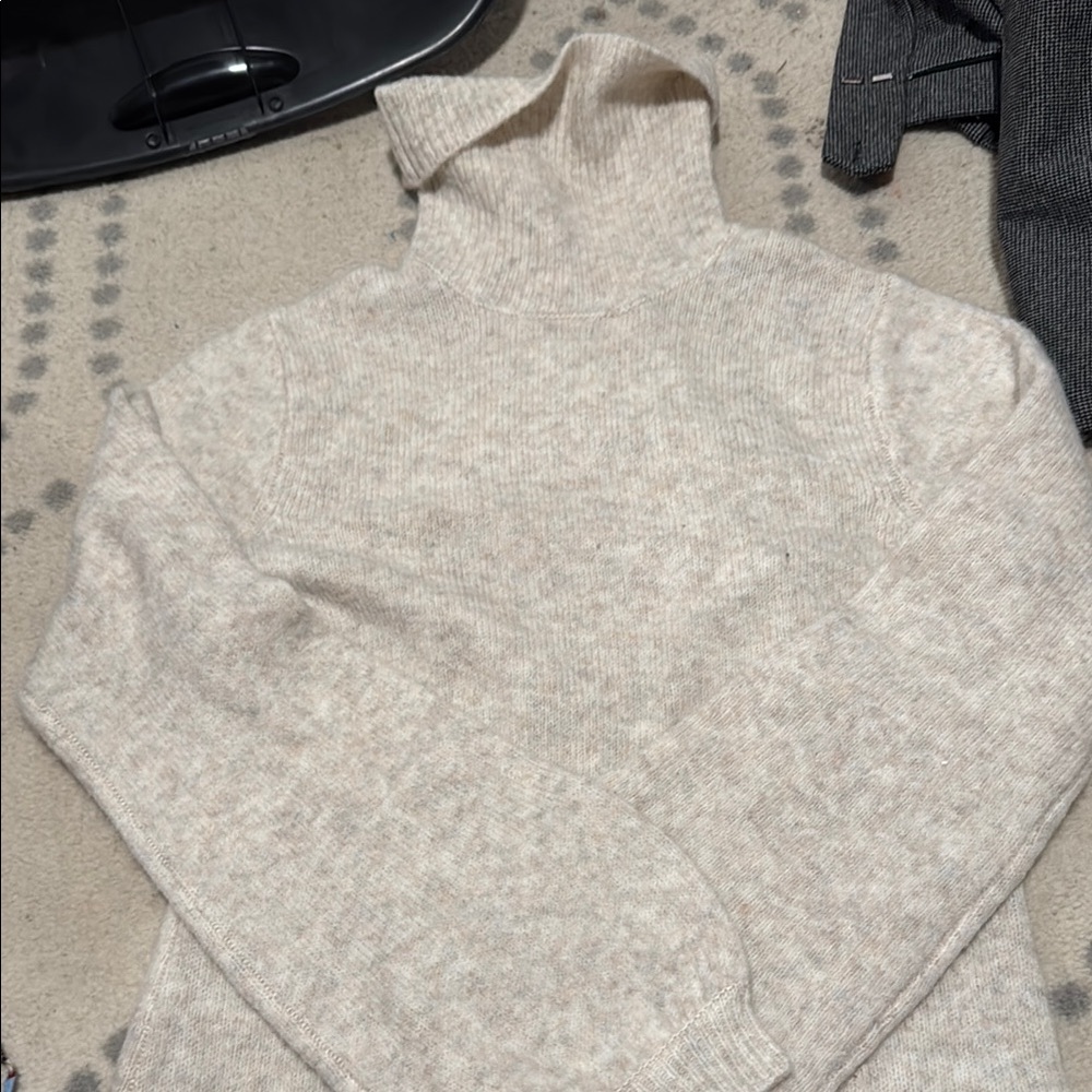 YES LOLA Cream Knit Sweater Dress
